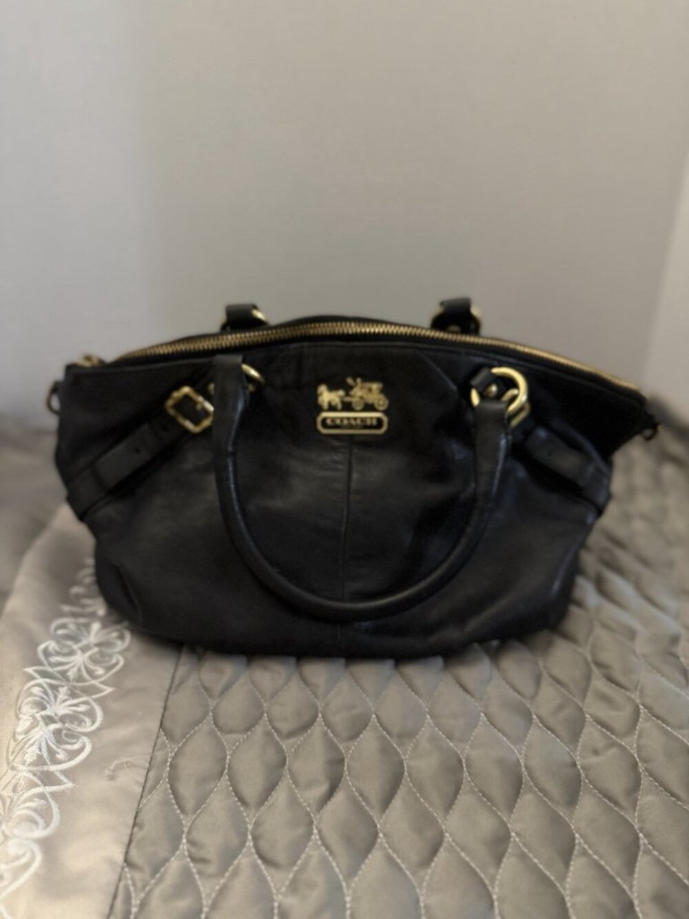 COACH BLACK LEATHER SOPHIA SATCHEL - Picture 2 of 11